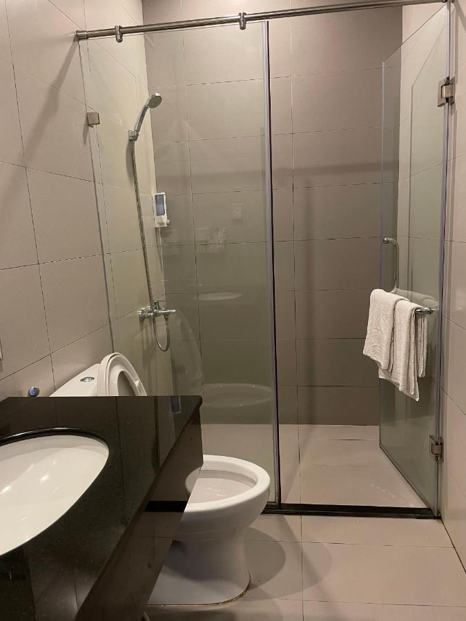 Song Tra Hotel Thu Dau Mot ภายนอก รูปภาพ